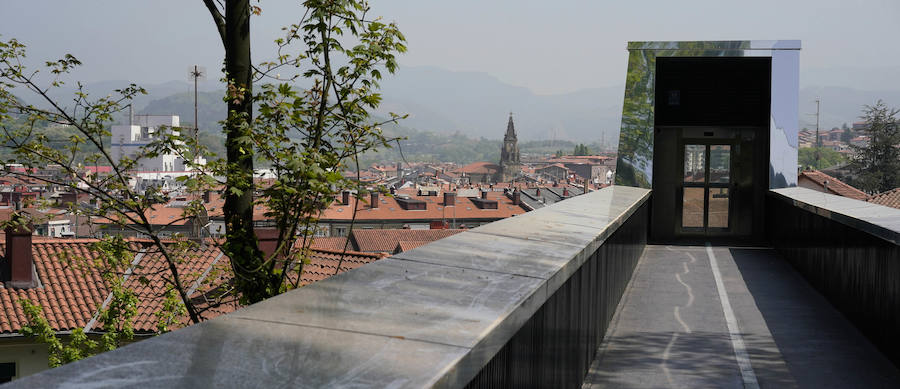 Los municipios de la bahía de Pasaia se benefician de ayudas forales que permiten acometer mejoras urbanísticas y crear nuevos equipamientos. La Diputación y las localidades implicadas han firmado un nuevo convenio que suma 8,4 millones en cuatro años