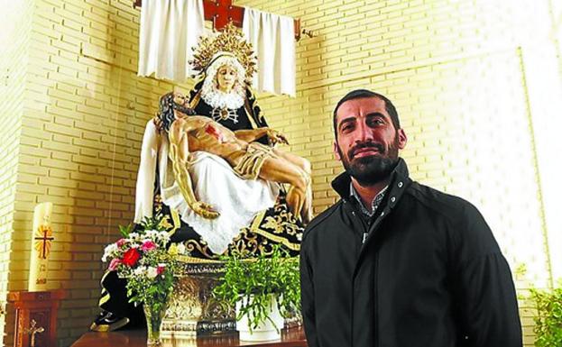El sacerdote iraquí Naim Shoshandy.
