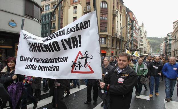 9.000 trabajadores de colegios concertados vascos están llamados a la huelga mañana y el miércoles