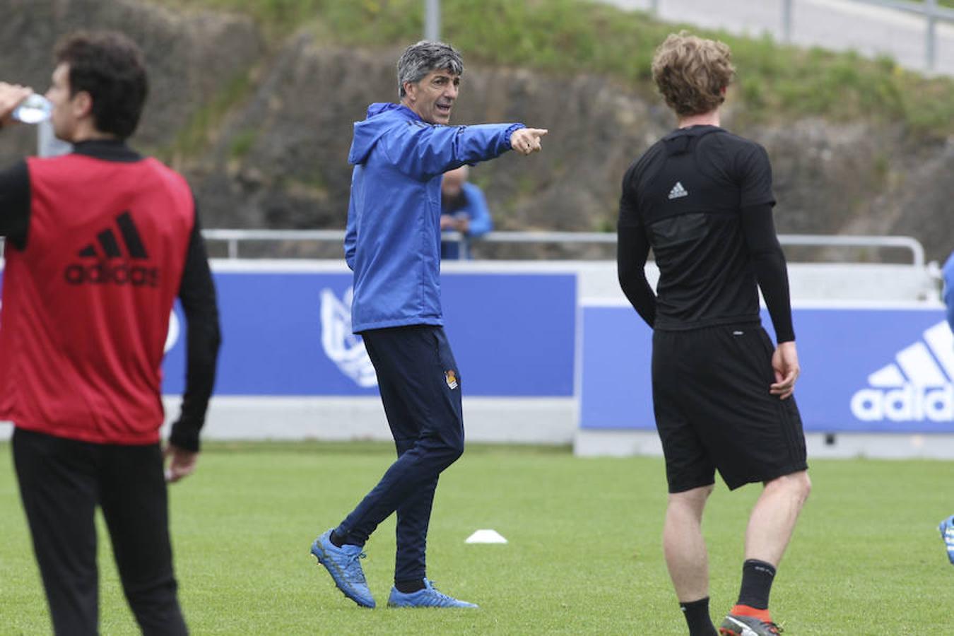 El equipo txuri-urdin se ha ejercitado con la baja de Héctor Moreno y la novedad de Le Normand 