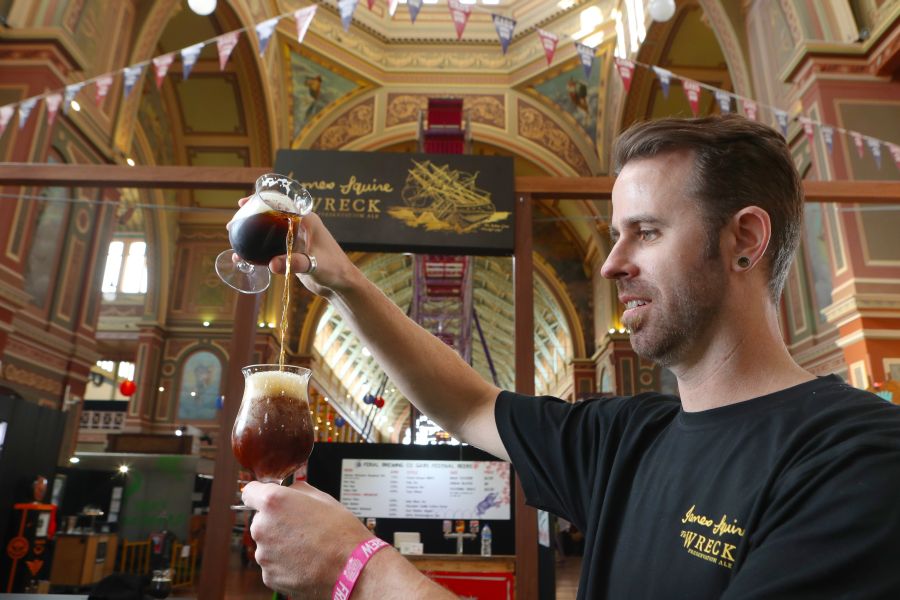 Con permiso del Oktoberfest, Melbourne acoge estos días el que dicen es el mejor festival de Cerveza. Hasta 170 marcas se ofrecen al público entusiata. 