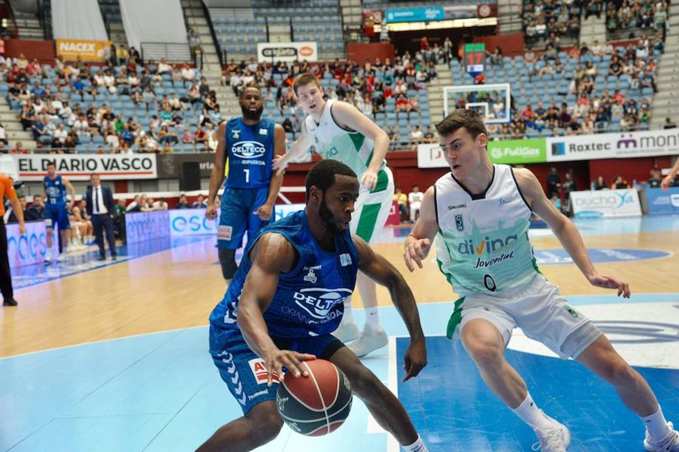 El Delteco GBC se ha despedido de la temporada con una victoria en Illumen. Así, el equipo finaliza su extraordinaria campaña que tuvo su colofón hace unas semanas con la permanencia matemática en este año de regreso a la ACB. 