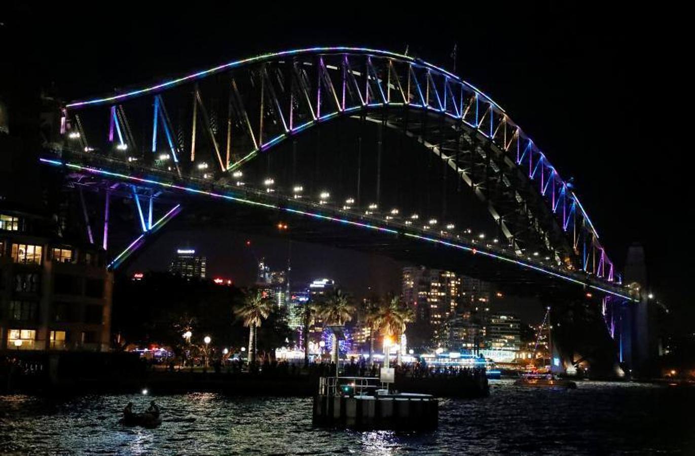 Proyecciones en las velas de la Ópera de Sydney durante el inicio oficial de Vivid Sydney, promovido como el festival de luz, música e ideas más grande del mundo, en Sydney, Australia.