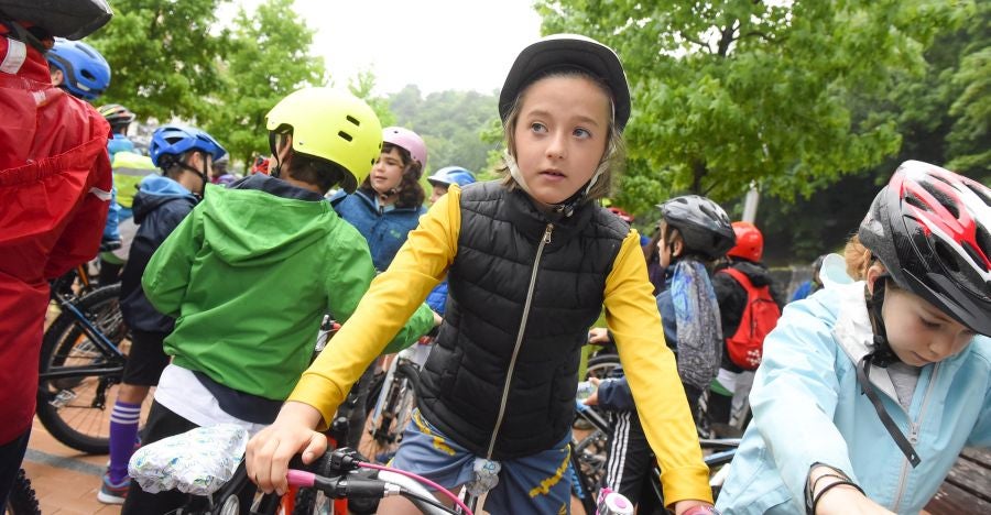Gipuzkoa vive hoy y mañana sobre dos ruedas de la mano de la segunda feria Bicibizi, que desplegará un intenso programa de actividades, recorridos, talleres y actuaciones con la bicicleta como argumento.
