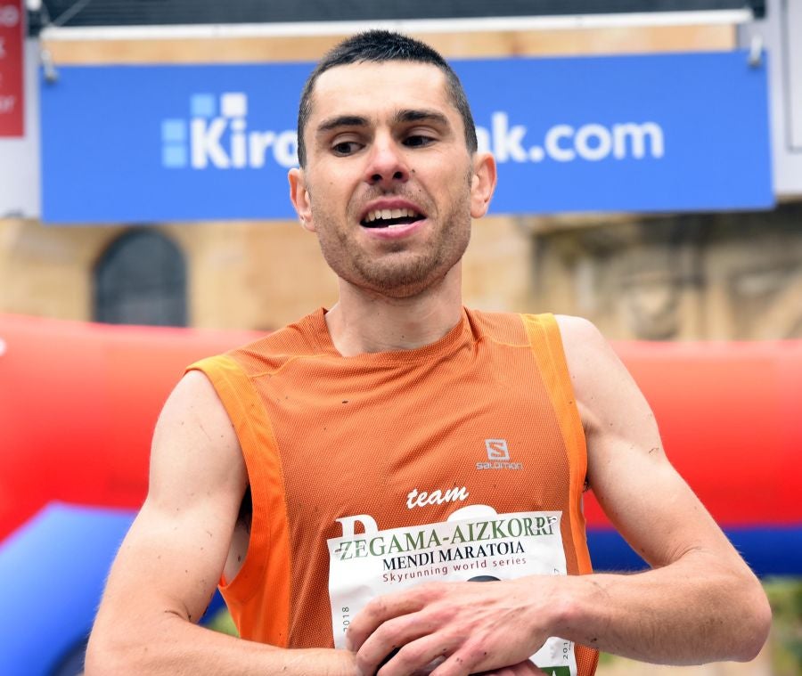 El joven suizo Rémi Bonnet (23 años) se ha impuesto en la categoría masculina de la Zegama-Aizkorri tras completar la prueba en 3:53:57.