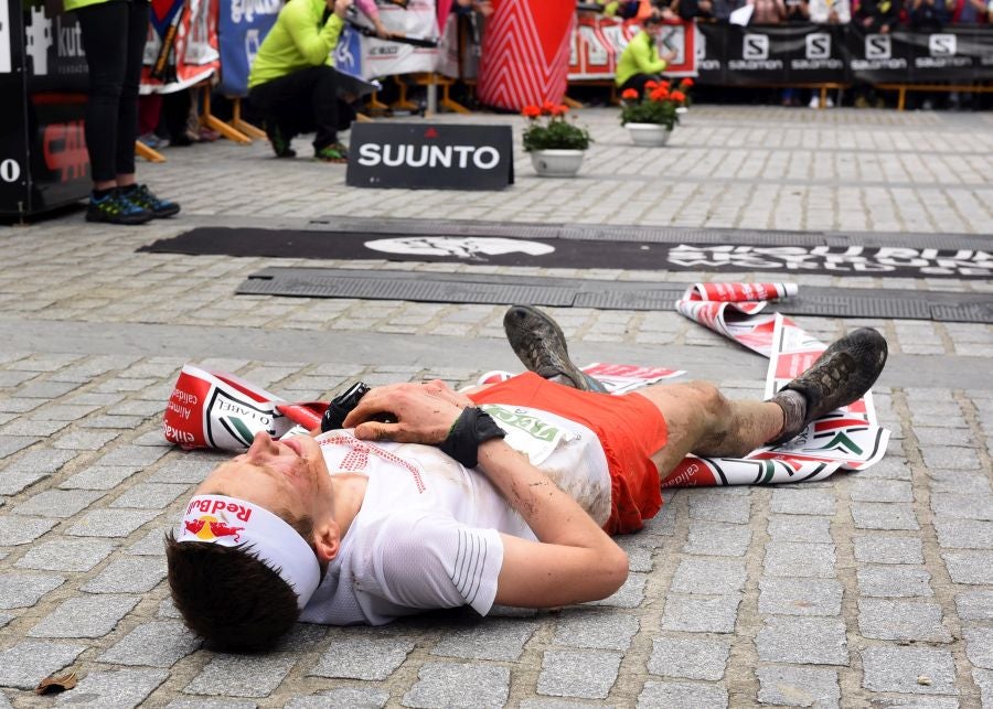 El joven suizo Rémi Bonnet (23 años) se ha impuesto en la categoría masculina de la Zegama-Aizkorri tras completar la prueba en 3:53:57.