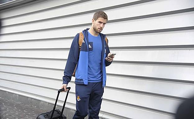 Iñigo Martínez, antes de abandonar Zubieta. 