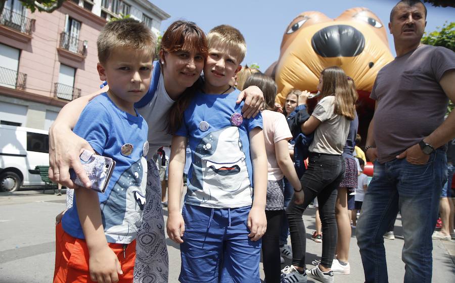 La villa costera acoge hoy la 27 edición de una celebración que tiene como objetivo «reivindicar que la escuela pública debe ser el eje del sistema educativo».