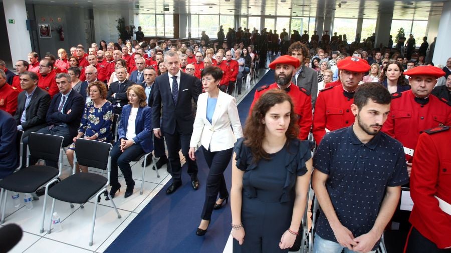 El museo de la Ertzaintza en Arkaute tendrá un «espacio permanente» dedicado a todos los agentes víctimas del terrorismo o fallecidos en acto de servicio, ha anunciado hoy el lehendakari, Iñigo Urkullu, durante la entrega de condecoraciones a ertzainas y policías de otros cuerpos.