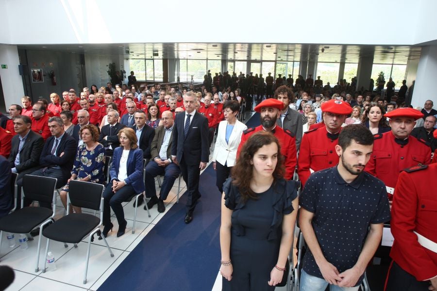 El museo de la Ertzaintza en Arkaute tendrá un «espacio permanente» dedicado a todos los agentes víctimas del terrorismo o fallecidos en acto de servicio, ha anunciado hoy el lehendakari, Iñigo Urkullu, durante la entrega de condecoraciones a ertzainas y policías de otros cuerpos.