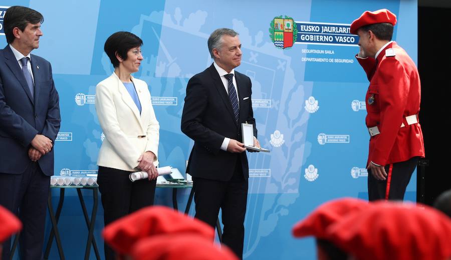 El museo de la Ertzaintza en Arkaute tendrá un «espacio permanente» dedicado a todos los agentes víctimas del terrorismo o fallecidos en acto de servicio, ha anunciado hoy el lehendakari, Iñigo Urkullu, durante la entrega de condecoraciones a ertzainas y policías de otros cuerpos.