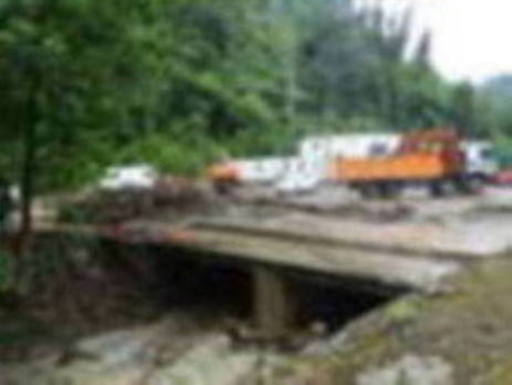 Antzuola y Bergara se enfrentan este lunes al día después de la intensa tromba de agua caída el domingo y que ha provocado daños en ambas localidades.