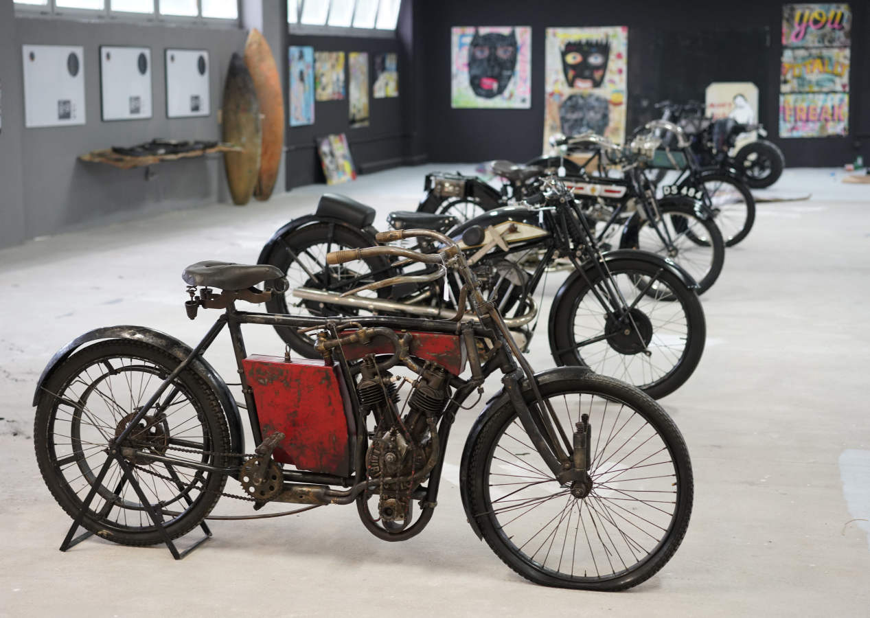 Joyas de dos ruedas, o más, en Casa Ciriza, en Trintxerpe.