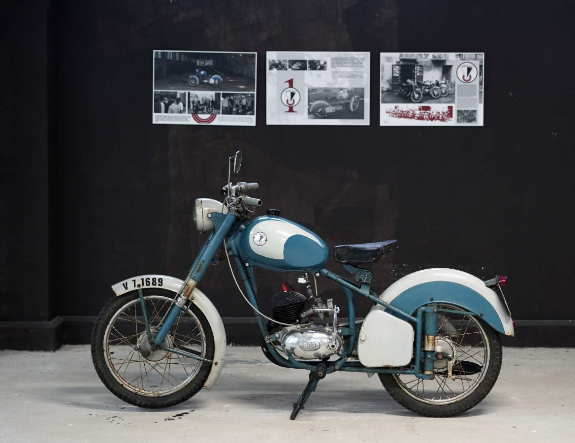 Joyas de dos ruedas, o más, en Casa Ciriza, en Trintxerpe.