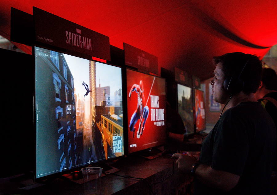 El «streaming» y otras vías de futuro para el sector de los videojuegos han sido protagonistas destacados en la feria E3, que cierra este jueves sus puertas en Los Ángeles.
