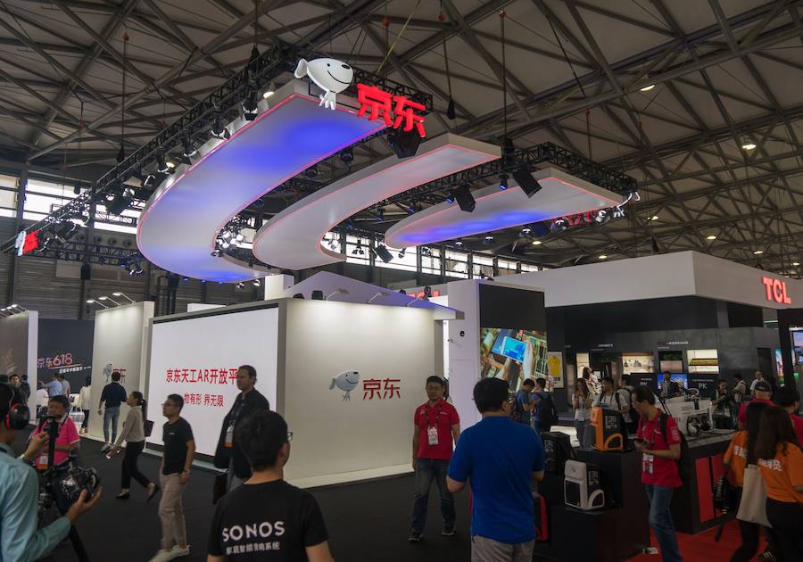 La ciudad china de Shanghái acoge la feria de electrónica de consumo de Asiam con la participación de medio millar de empresas que presentan sus últimas novedades.