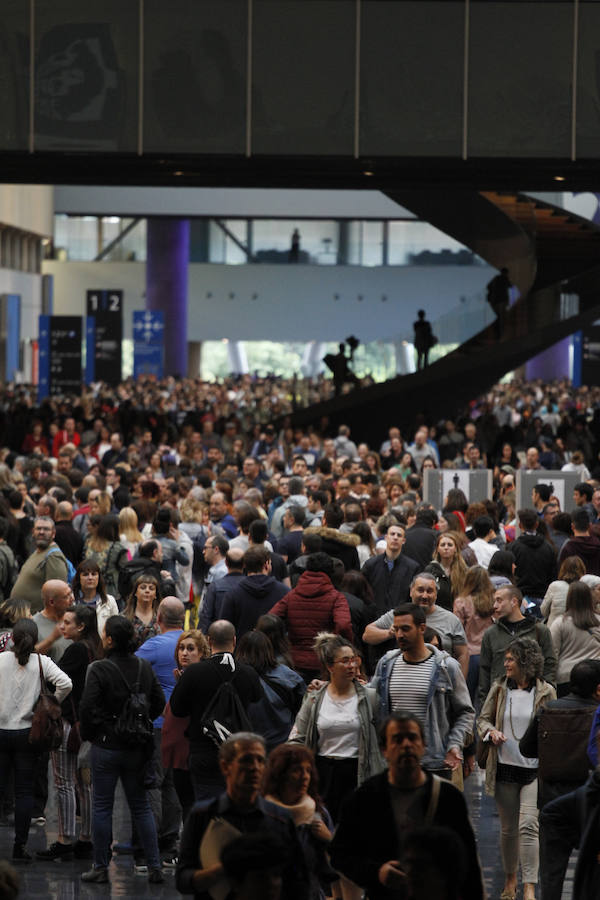 Las oposiciones pasan este fin de semana su momento más crítico al examinarse 76.500 aspirantes en tres días