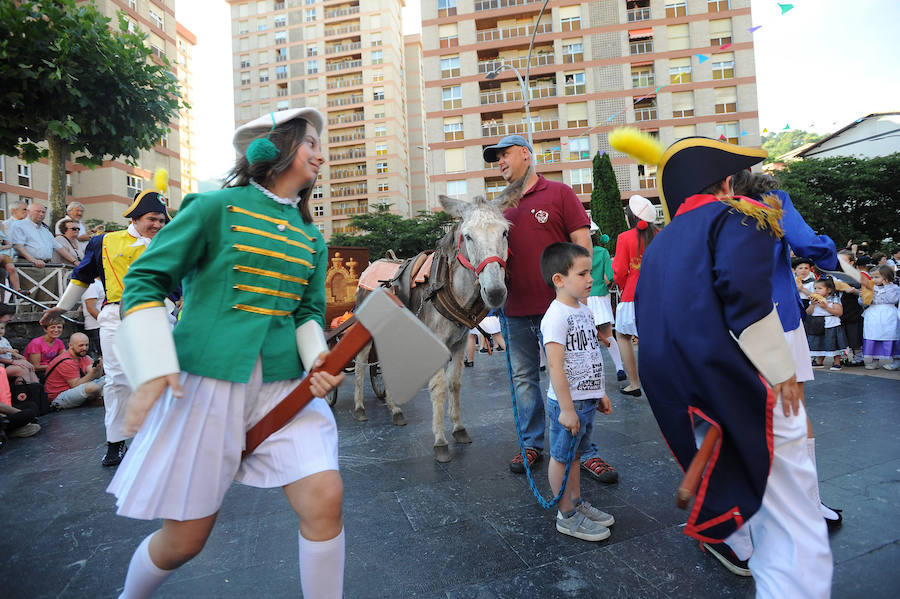 Numerosas actividades poblaron el día grande de la fiestas de la ciudad armera
