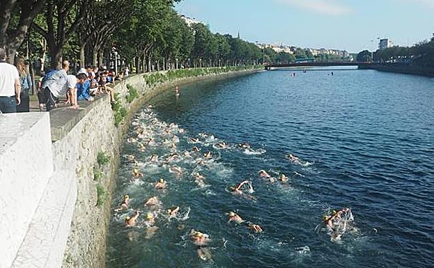 Travesía a nado del Urumea. 