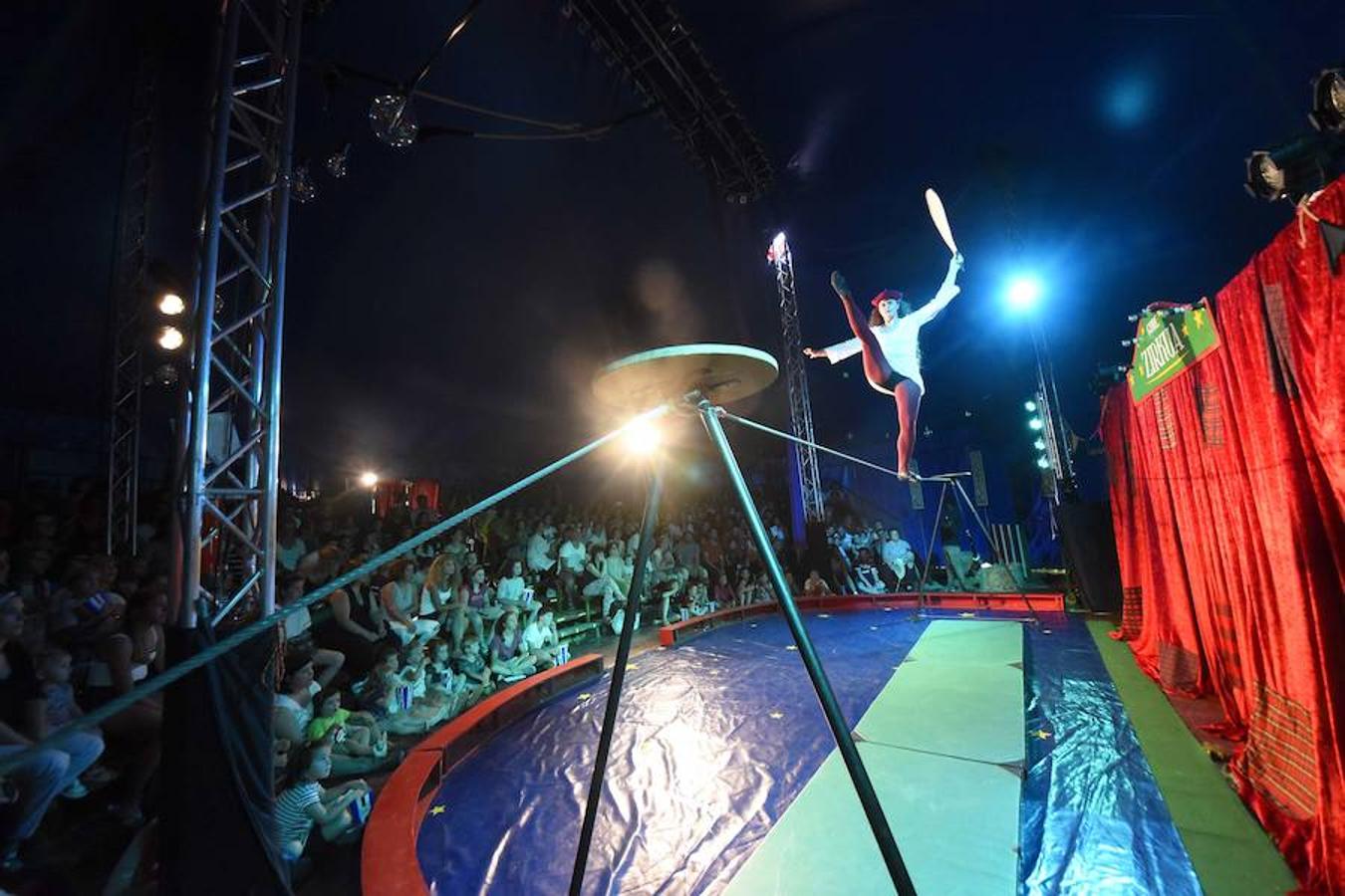 El primer circo vasco de carácter itinerante ha cumplido dos funciones de éxito en la localidad goierritarra