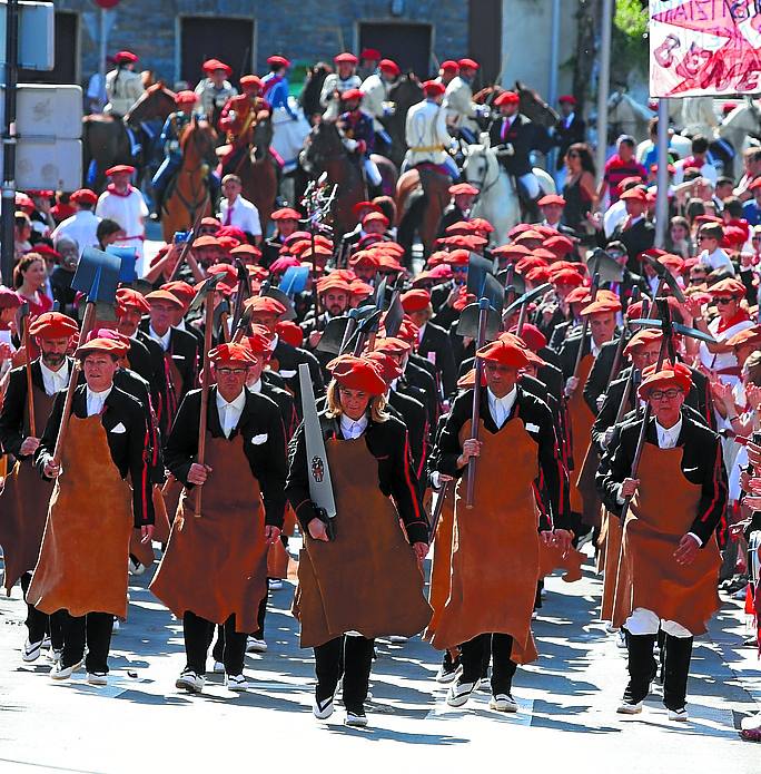 Imagen. El Alarde público, en fotos. 