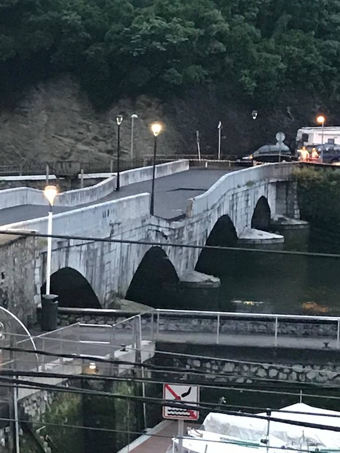 El suceso se ha producido a las cinco y cuarto de la mañana, sin que se haya registrado heridos