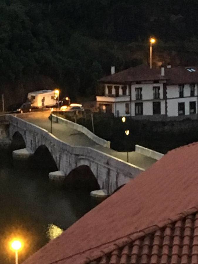 El suceso se ha producido a las cinco y cuarto de la mañana, sin que se haya registrado heridos