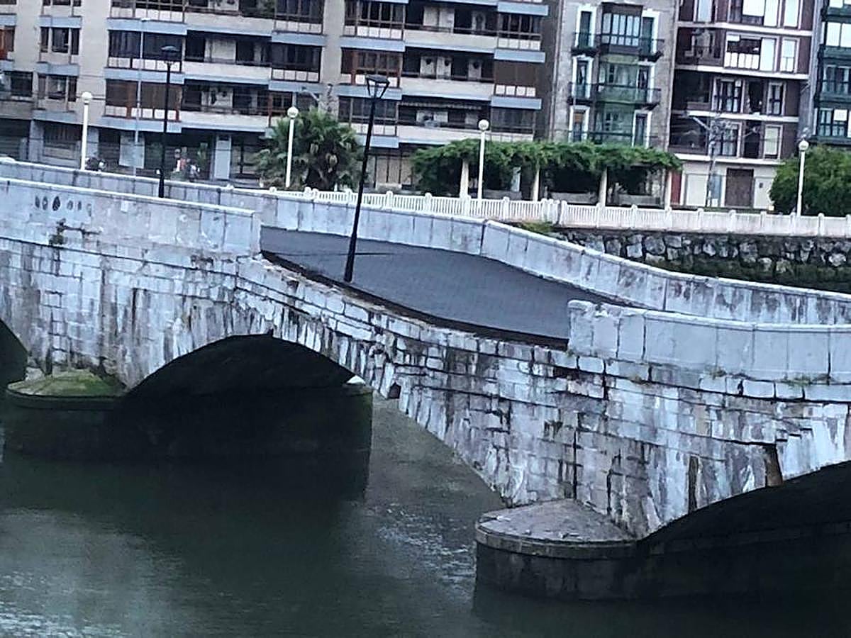 El suceso se ha producido a las cinco y cuarto de la mañana, sin que se haya registrado heridos