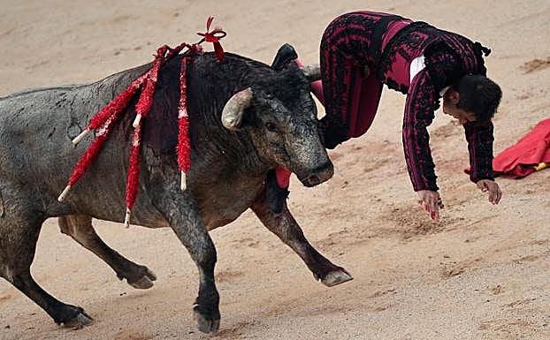 Momento de la cogida.