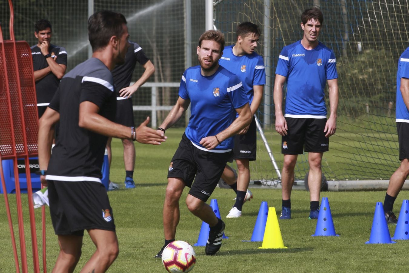 Segundo entrenamiento de la semana en Zubieta para los hombres de Asier Garitano.
