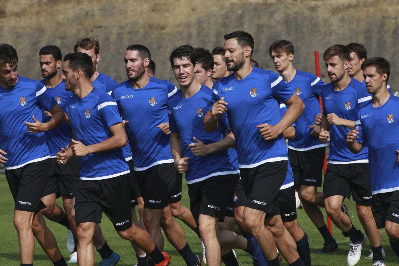 Segundo entrenamiento de la semana en Zubieta para los hombres de Asier Garitano.