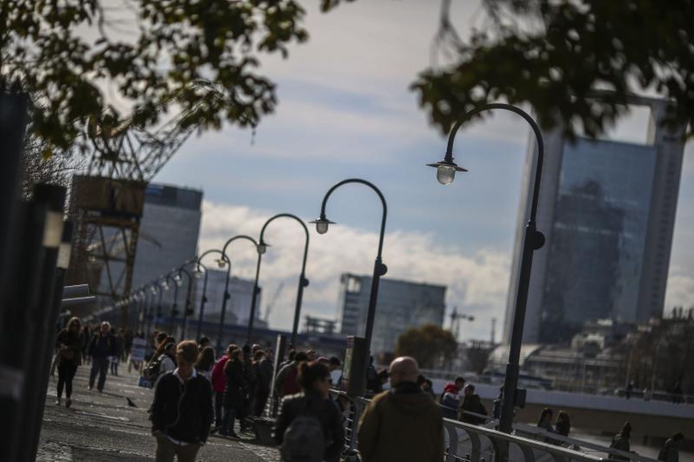 Un vistazo general al barrio más nuevo y moderno de Buenos Aires (Argentina), Puerto Madero.