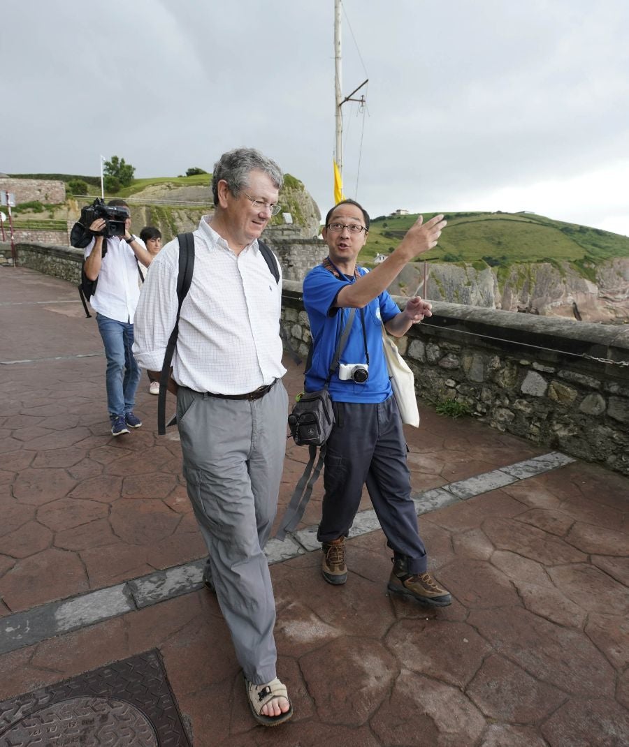 Cuatro años después de su primer proceso de revalidación, superado de manera contundente con una 'tarjeta verde', el Geoparque de la Costa Vasca acoge a evaluadores internacionales de la Unesco para determinar si continúa como Geoparque Mundial de la Unesco por un período de otros cuatro años.