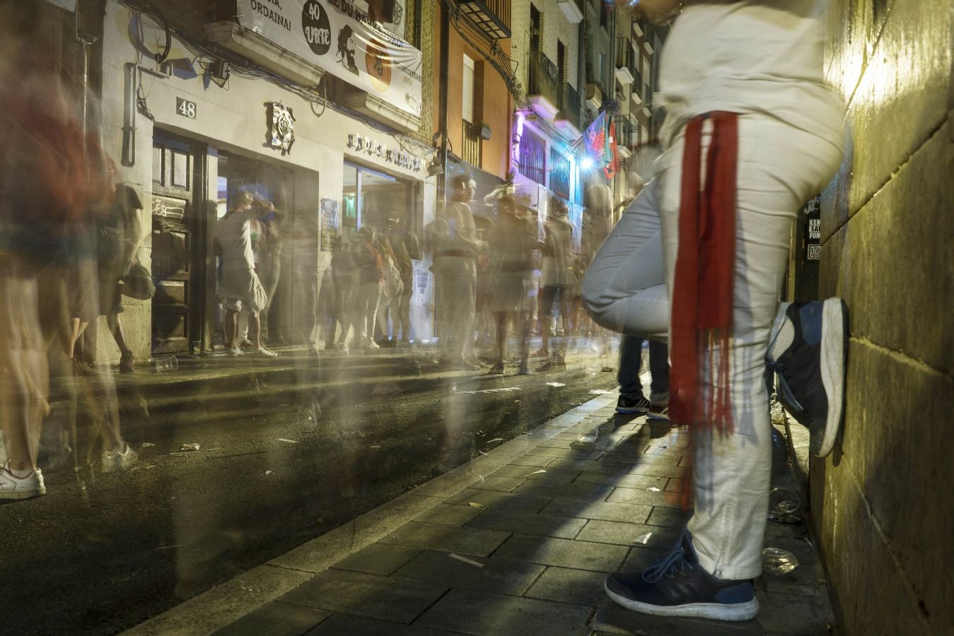 Pamplona, con sus rincones oscuros, sus fantasmas y sus leyendas de cuchillos