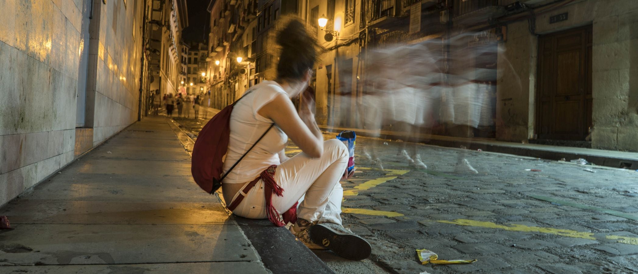Pamplona, con sus rincones oscuros, sus fantasmas y sus leyendas de cuchillos
