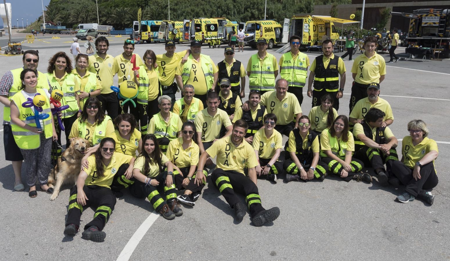 La DYA de Gipuzkoa ha celebrado su 45 aniversario con diferentes actividades en la explanada de Sagües