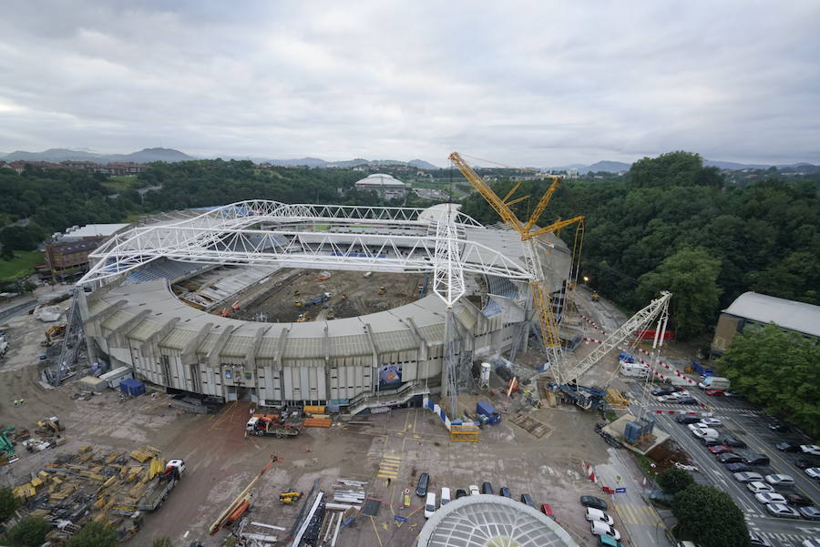 La previsión es que la megaestructura que caracterizará al estadio quede configurada a mediodía