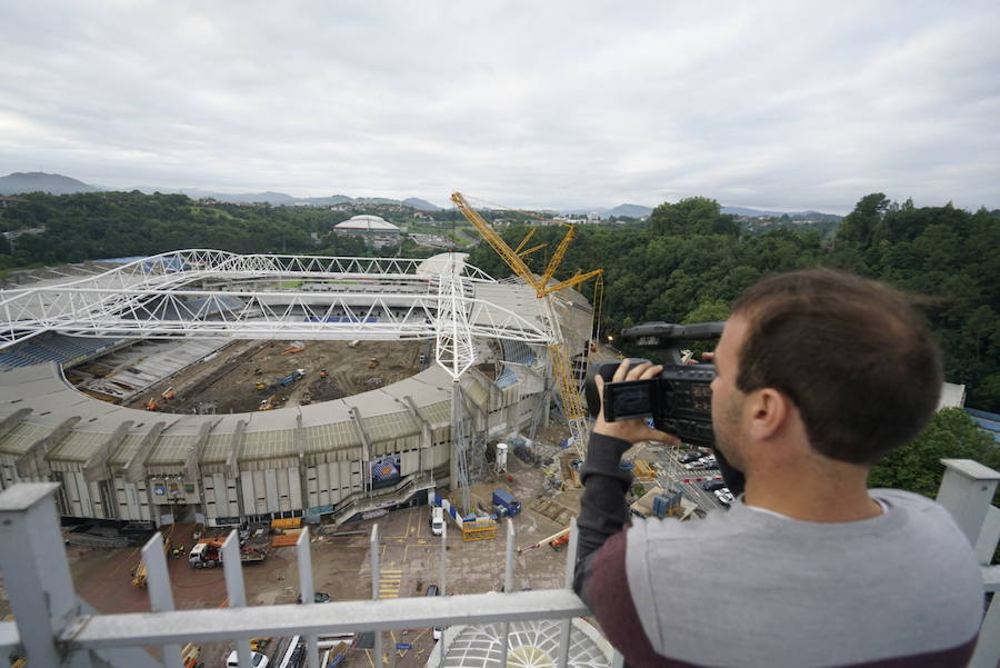 La previsión es que la megaestructura que caracterizará al estadio quede configurada a mediodía
