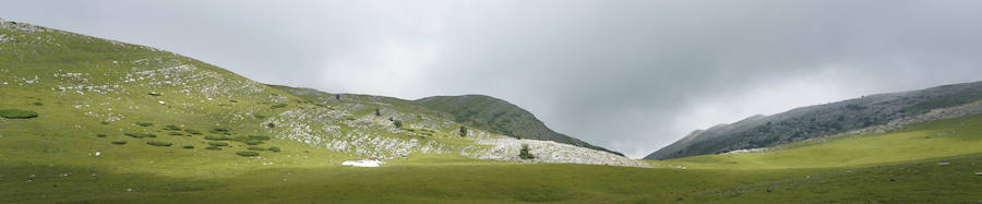 Lo que estaba catalogado como «túmulo» ha resultado ser una edificación -de planta aparentemente octogonal- que data de la época de los romanos. Concretamente, de entre los siglos I y III de nuestra era.