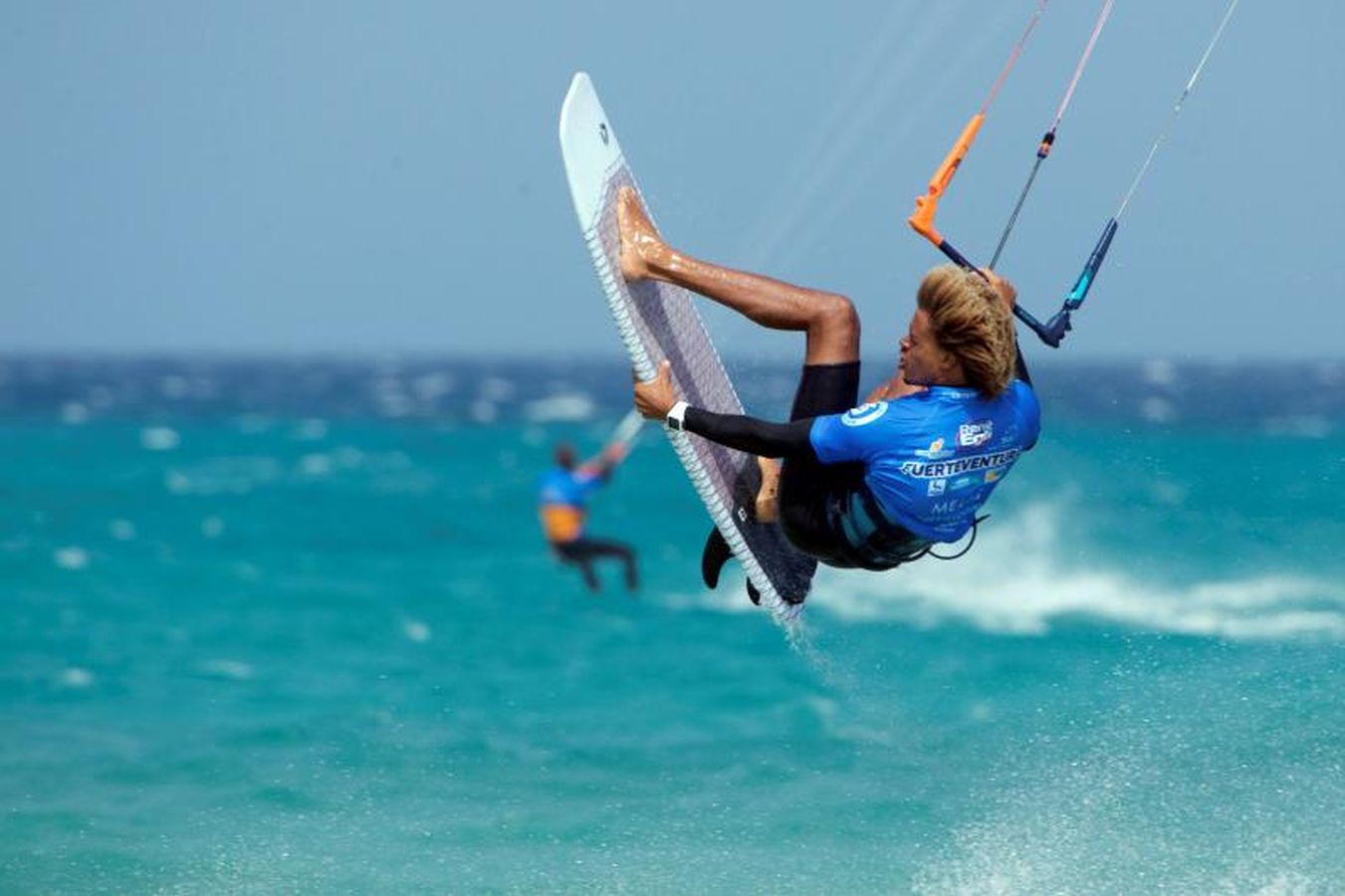 Este fin de semana se ha celebrado el campeonato del Mundo de windsurf y kitesurfing en las aguas de las playas de Jandía, en Fuerteventura.