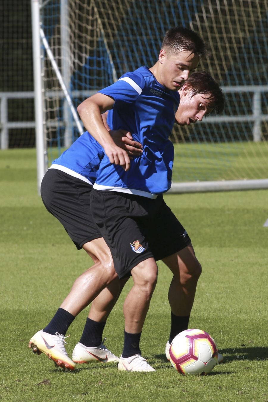 El mexicano ha retomado los entrenamientos tras disfrutar de unos días de descanso consesuados con la Real Sociedad al haber participado en el Mundial