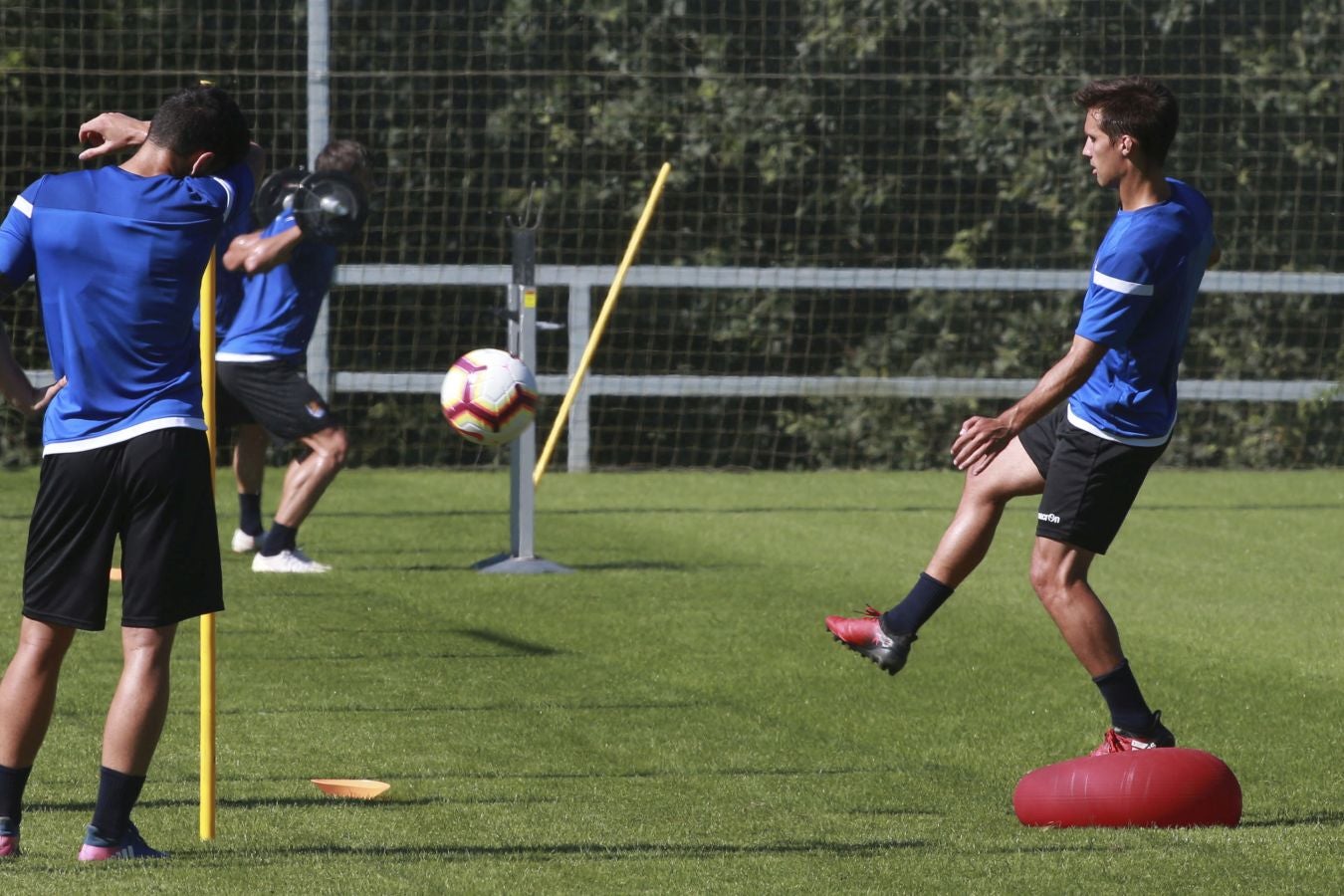 El mexicano ha retomado los entrenamientos tras disfrutar de unos días de descanso consesuados con la Real Sociedad al haber participado en el Mundial