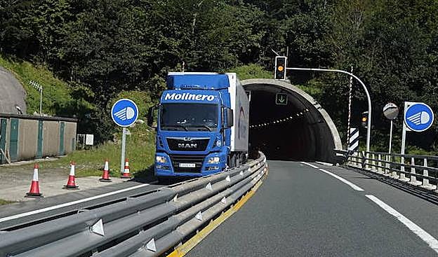 La carretera A-15 se cortará mañana por la noche entre Andoain y Berastegi, dirección Navarra, por obras
