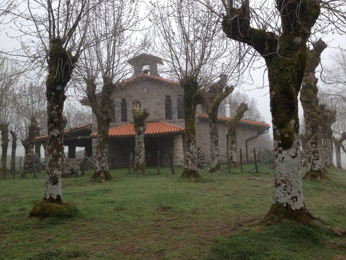 Empezando por la verde Euskadi, este itinerario le ofrece la oportunidad de vivir una experiencia de peregrinación única, siguiendo el proceso espiritual que hizo el fundador de la Compañía de Jesús.