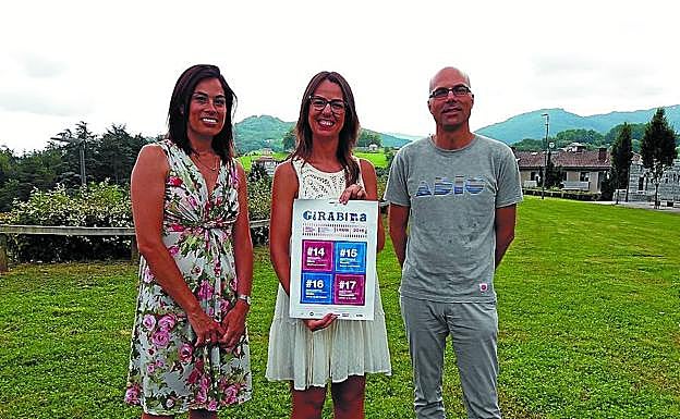 Ainara Rubio, Juncal Eizaguirre y Carlos Sánchez, en Gain Gainean.