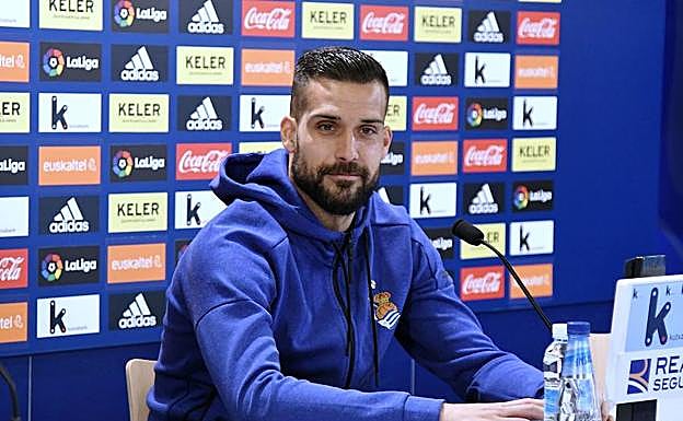 Miguel Ángel Moyá, en una rueda de prensa en Zubieta. 