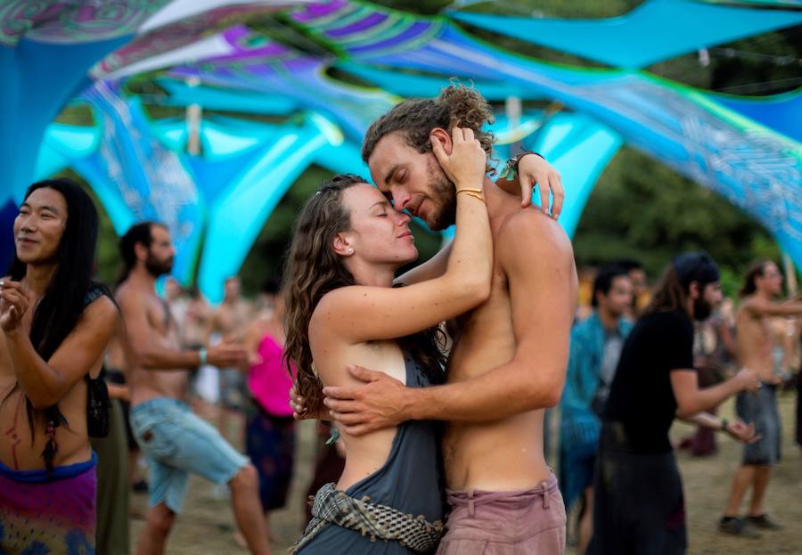 Cuarta edición del Festival Samsara en el distrito de Toreki en Siofok (Hungría). Los asistentes al festival disfrutan de la música y talleres de yoga así como conferencias de entrenadores de yoga, psicólogos, instructores, terapeutas, médicos y curanderos entre el 6 y el 12 de agosto de 2018.