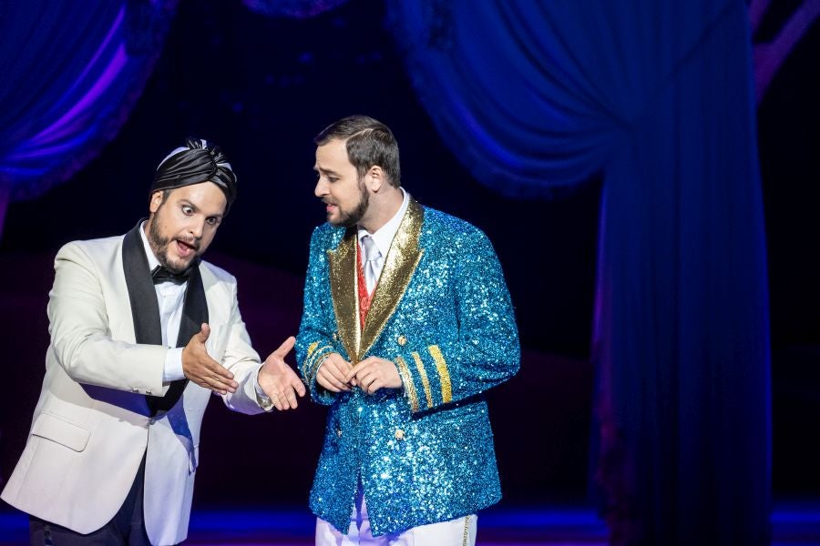 Paolo Arrivabeni dirige esta producción que se estrenó en mayo en Buenos Aires y transmite «las ganas de vivir queda la música de Rossini» 