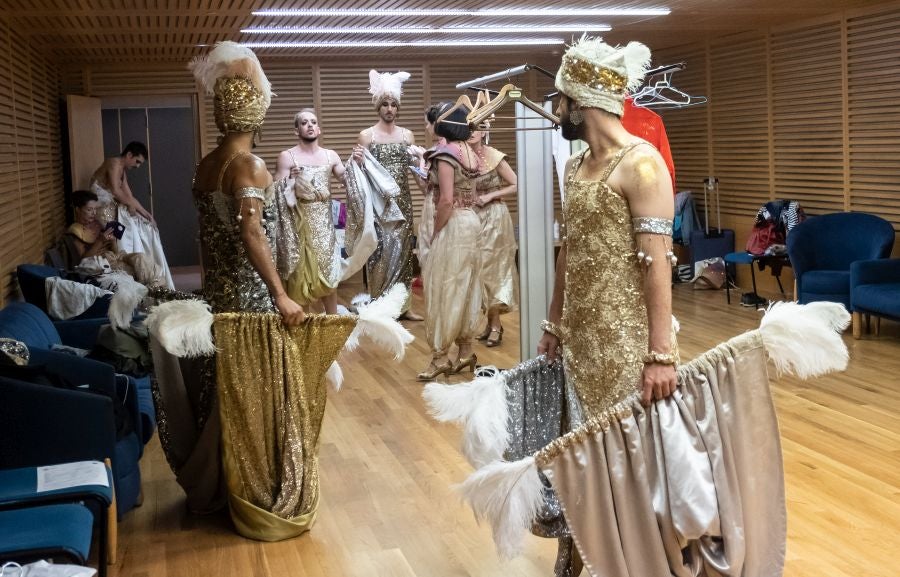 Paolo Arrivabeni dirige esta producción que se estrenó en mayo en Buenos Aires y transmite «las ganas de vivir queda la música de Rossini» 