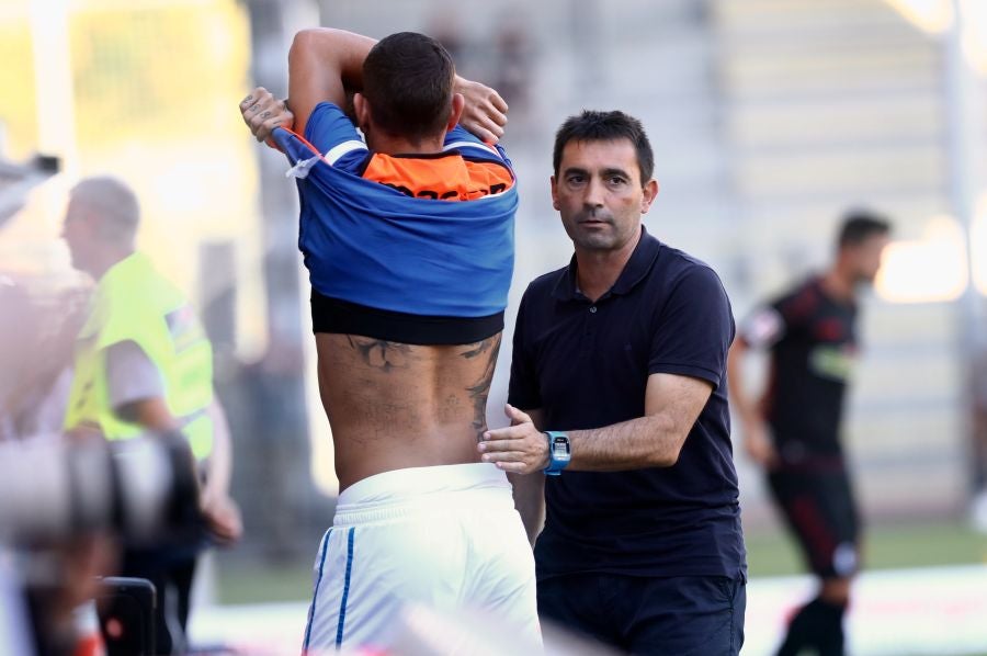 Los de Asier Garitano han arrancado un empate a uno en un partido marcado por el stado del césped, seco y con calvas, y especialmente por el debut de Theo Hernández, que ha jugado alrededor de media hora. 